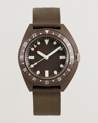 BEAMS PLUS Type-P24 Utility Watch Olive – Grün
