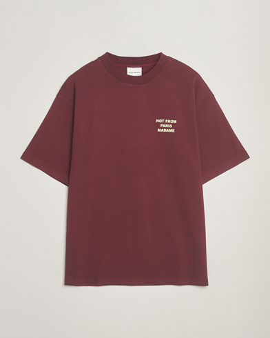 Drôle de Monsieur Slogan T-Shirt Wine – Rot