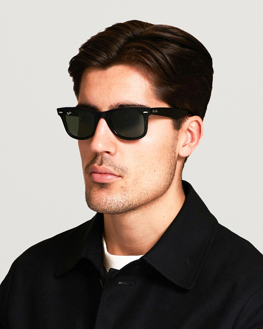 Hot Ray-Ban