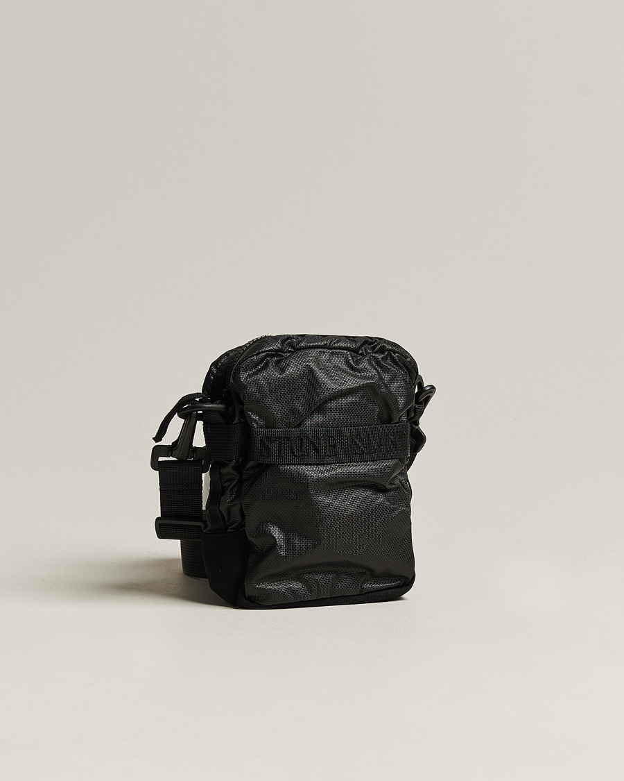Herren | Stone Island Garment Dyed Mussola Gommata Canvas Shoulder Bag Black | Stone Island | Garment Dyed Mussola Gommata Canvas Shoulder Bag Black
