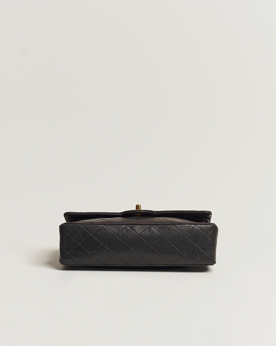 Herren | Chanel Pre-Owned Classic Medium Flap Bag Calf Leather Black | Chanel Pre-Owned | Classic Medium Flap Bag Calf Leather Black