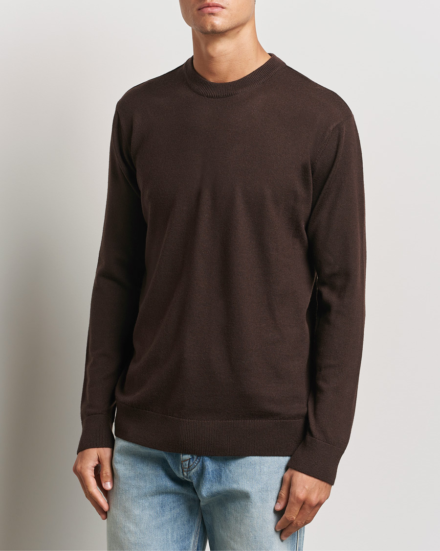 Herren | Rundausschnitt | KnowledgeCotton Apparel | Regular Merino Knit Crew Neck Brown