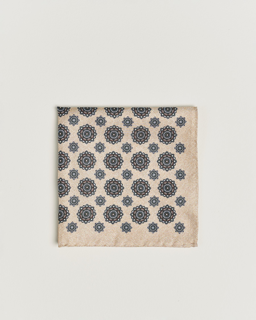 Herren |  | Amanda Christensen | Silk Twill Printed Flower Pocket Square Cream