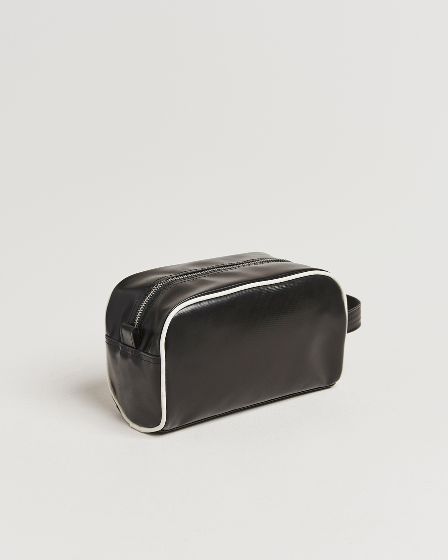 Herren |  | Fred Perry | Classic Washbag Black/Ecru