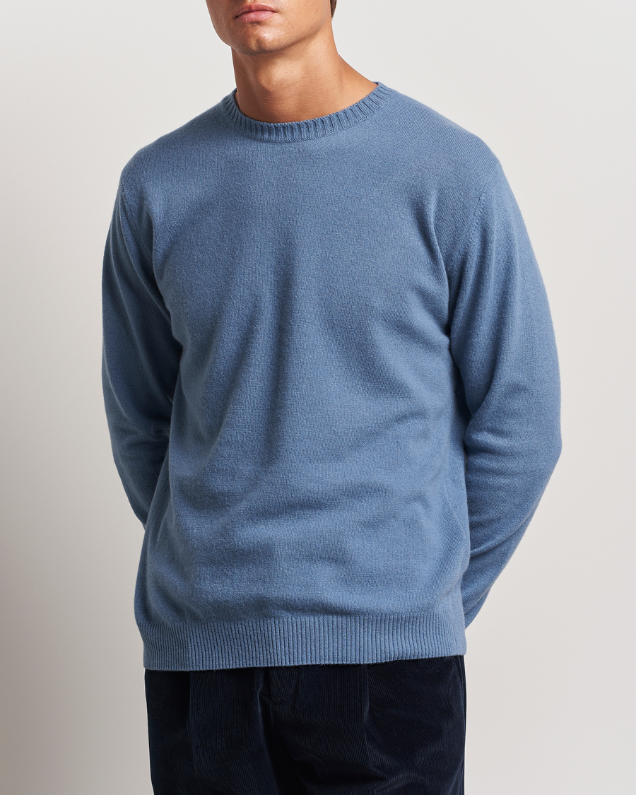 Herren | Neue Produktbilder | Oscar Jacobson | Valter Wool/Cashmere Round Neck Blue