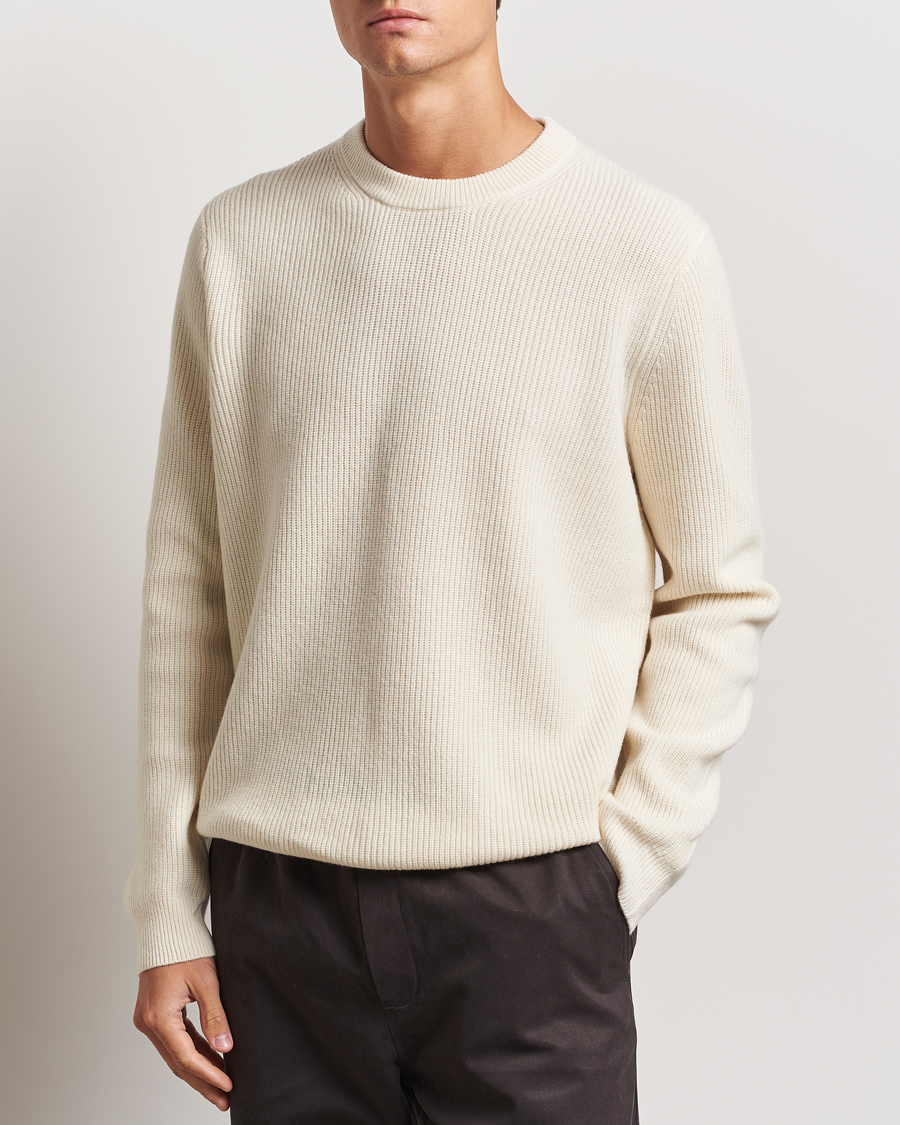 Herren |  | Samsøe Samsøe | Isaks Knitted Crew Neck Clear Cream