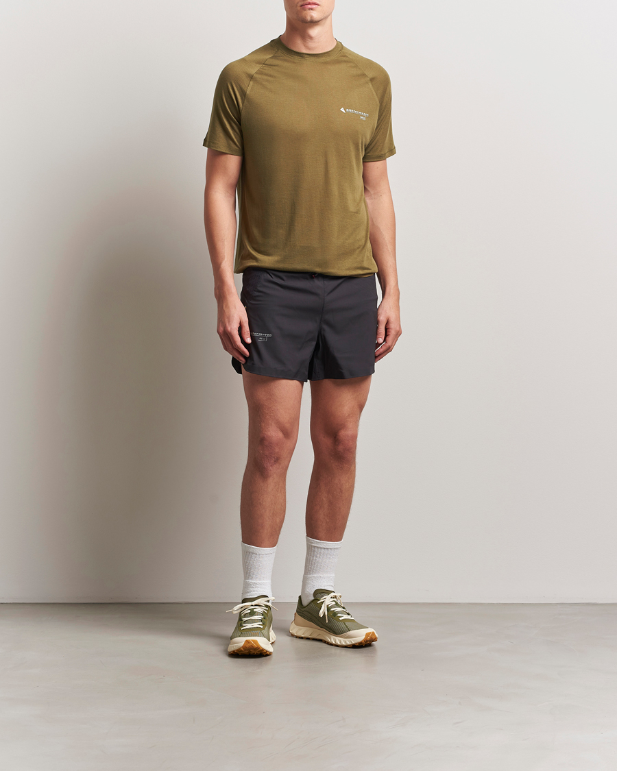 Herren | T-Shirts | Klättermusen | Groa Short Sleeve T-Shirt Olive