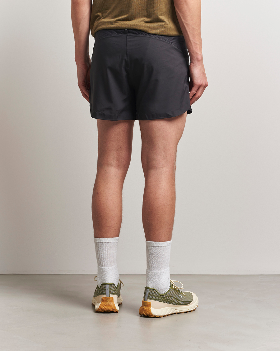 Herren | Shorts | Klättermusen | Bele Running Shorts Raven