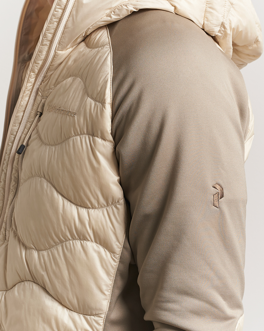 Herren | Jacken | Peak Performance | Helium Down Hooded Hybrid Jacket Sand Fog