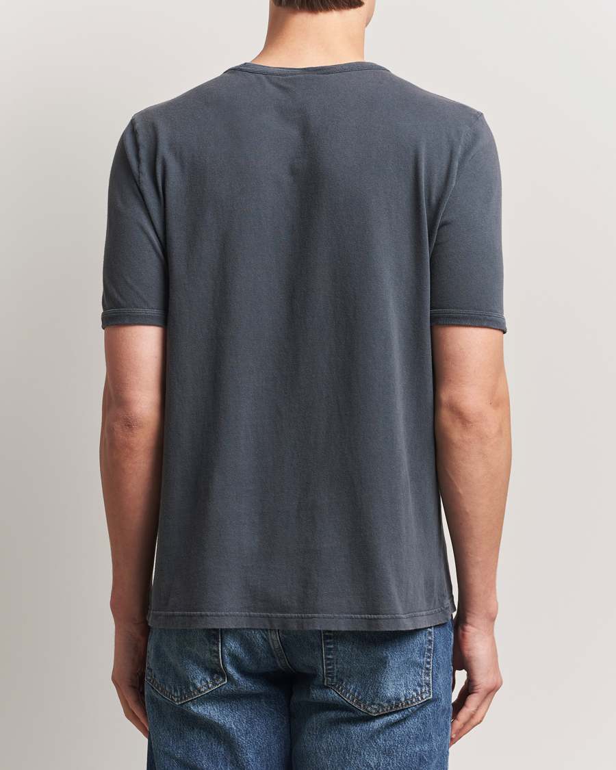 Herren | T-Shirts | Nudie Jeans | Ricky Bad News T-Shirt Antracite