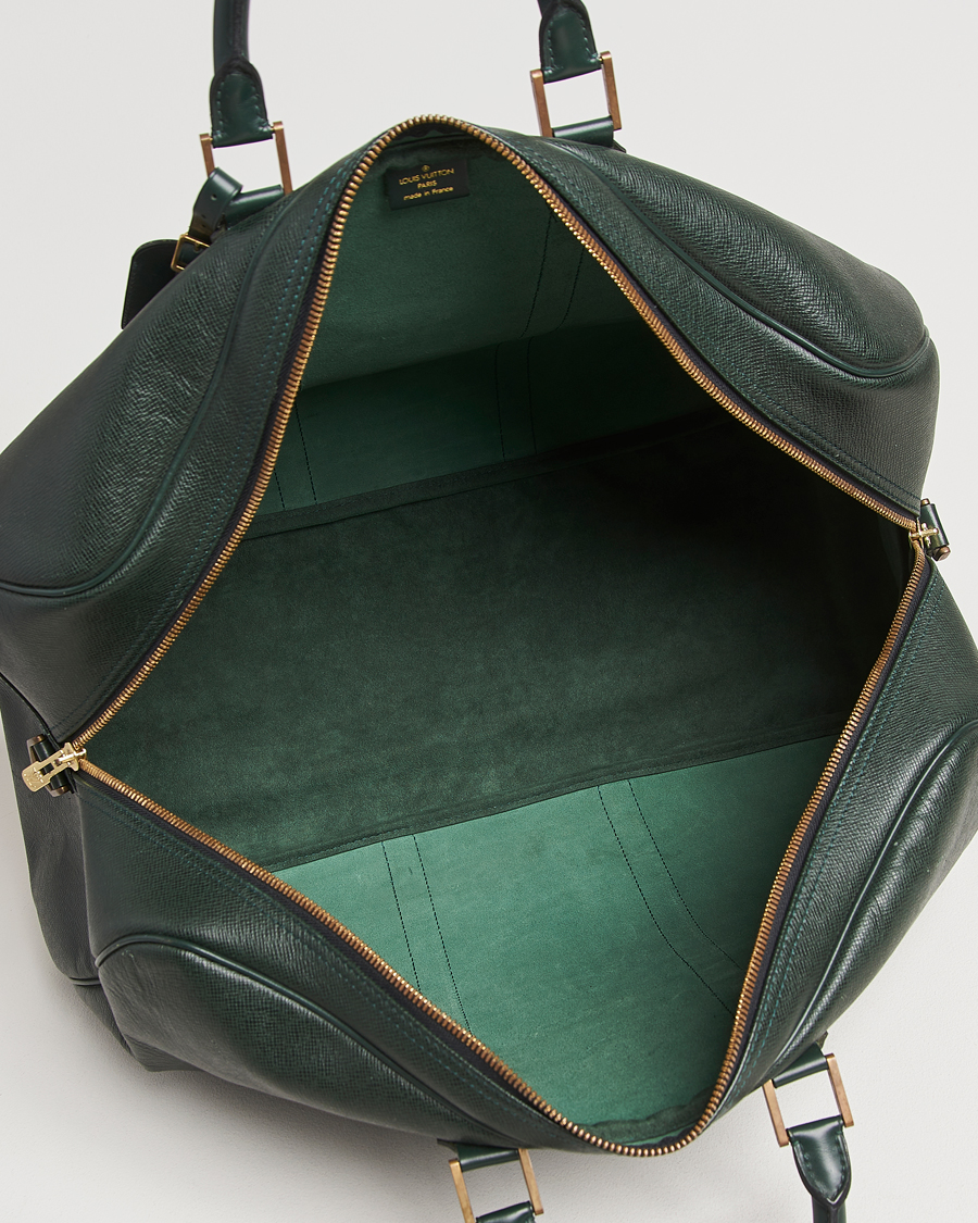 Herren | Louis Vuitton Pre-Owned Taiga Kendall GM Weekend Bag Green | Louis Vuitton Pre-Owned | Taiga Kendall GM Weekend Bag Green