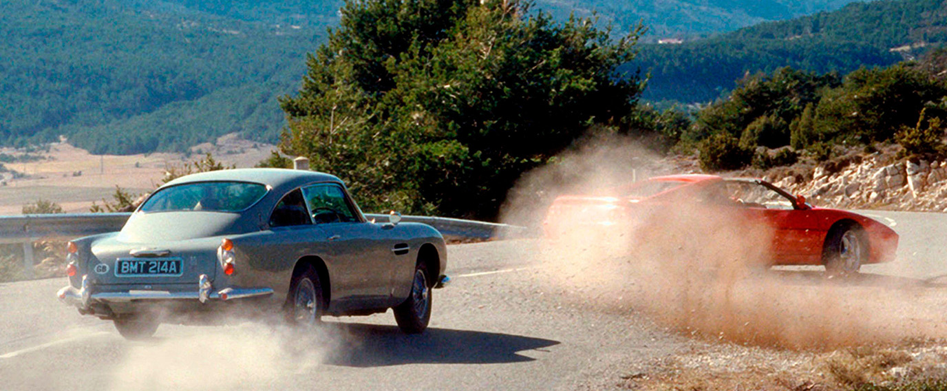 Cars on the Big Screen: Ferrari F355 GTS in GoldenEye